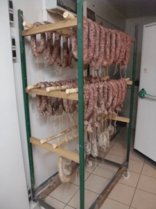 Saucisse sèche maison - Meyrueis Hôtel Family & Spa